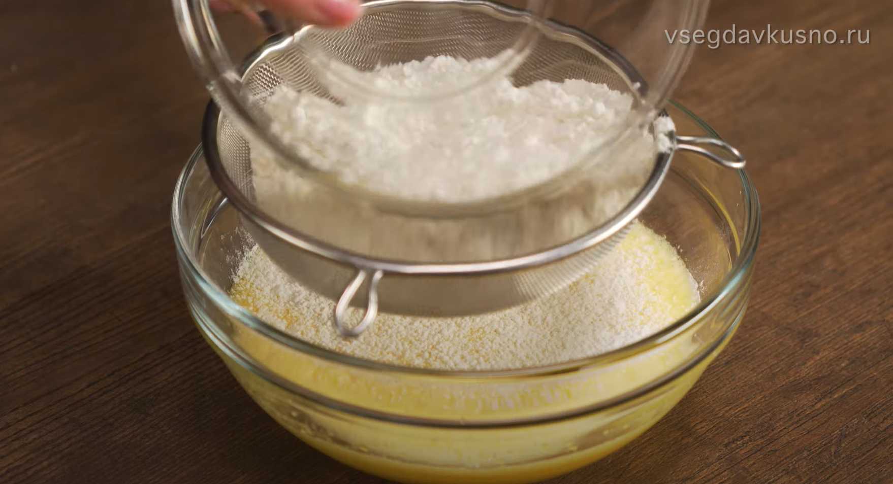 Crêpes à la crème anglaise avec du lait - Étape 2