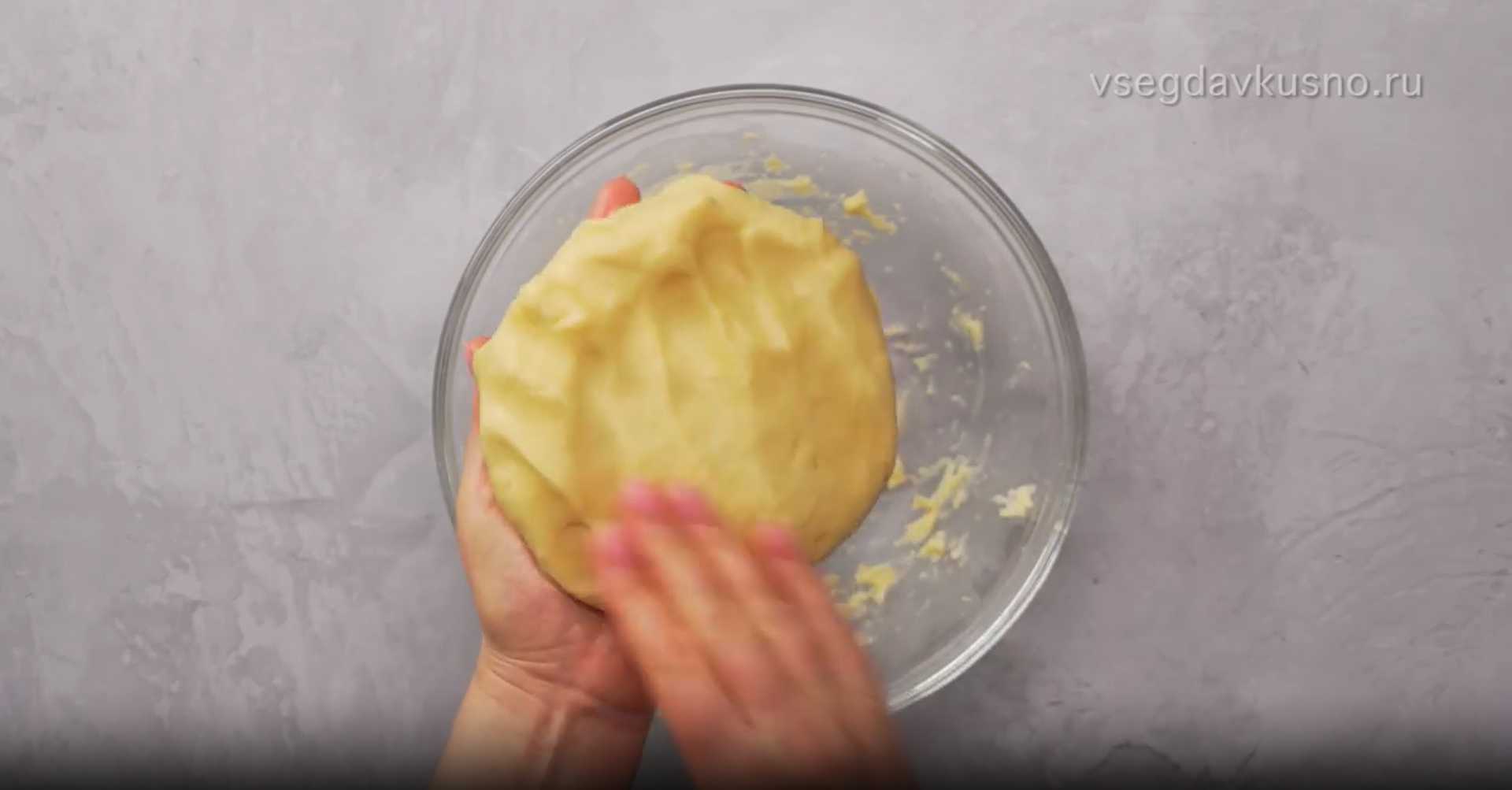 Tarte aux pommes Tsvetaevsky - Étape 4