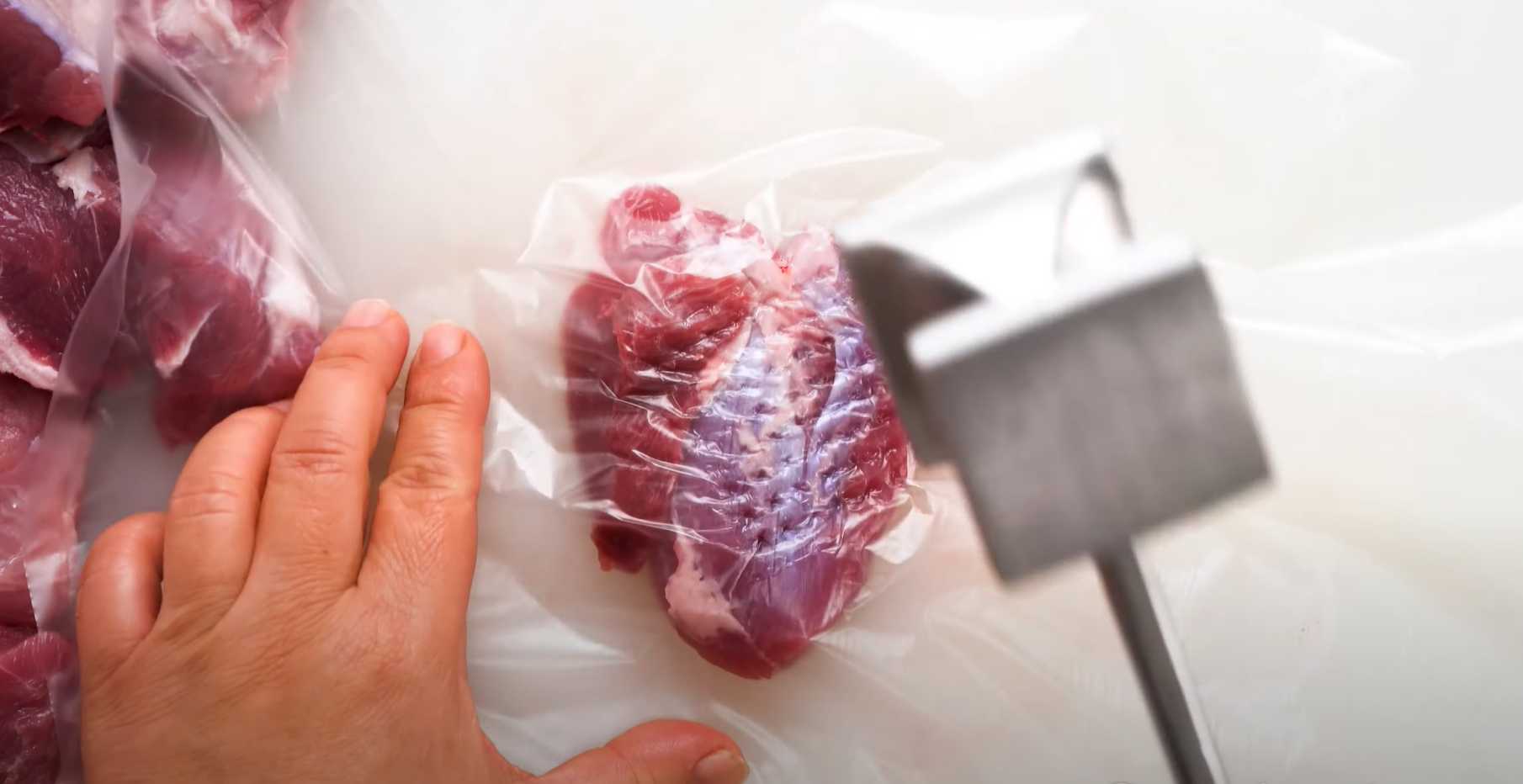 Épaule de porc marinée à la vietnamienne - Étape 1