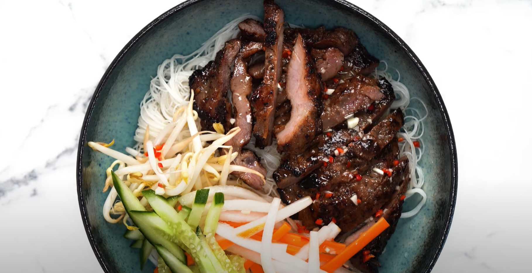 Épaule de porc marinée à la vietnamienne - Étape 7