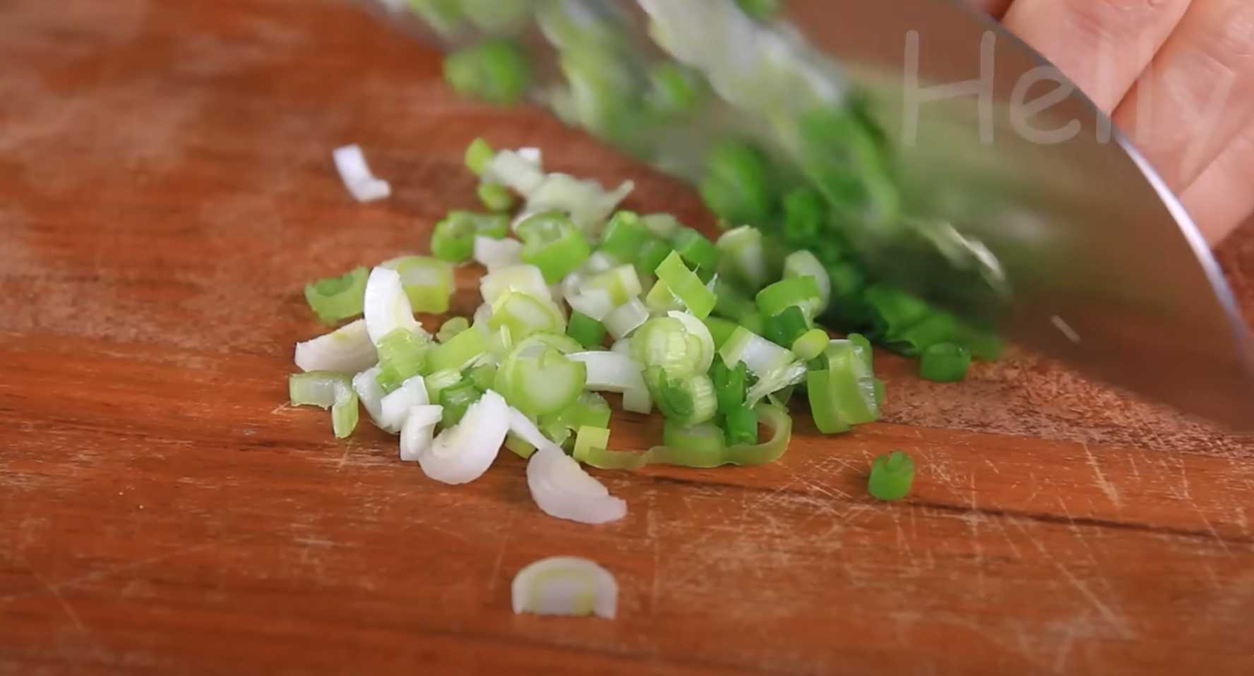 Quesadilla aux œufs doublement farcis - Étape 2