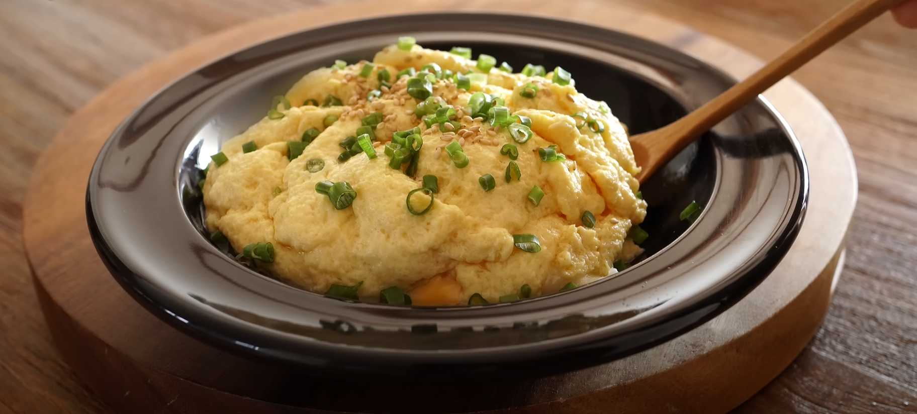 Omelette bouillie au fromage et aux oignons - Étape 11