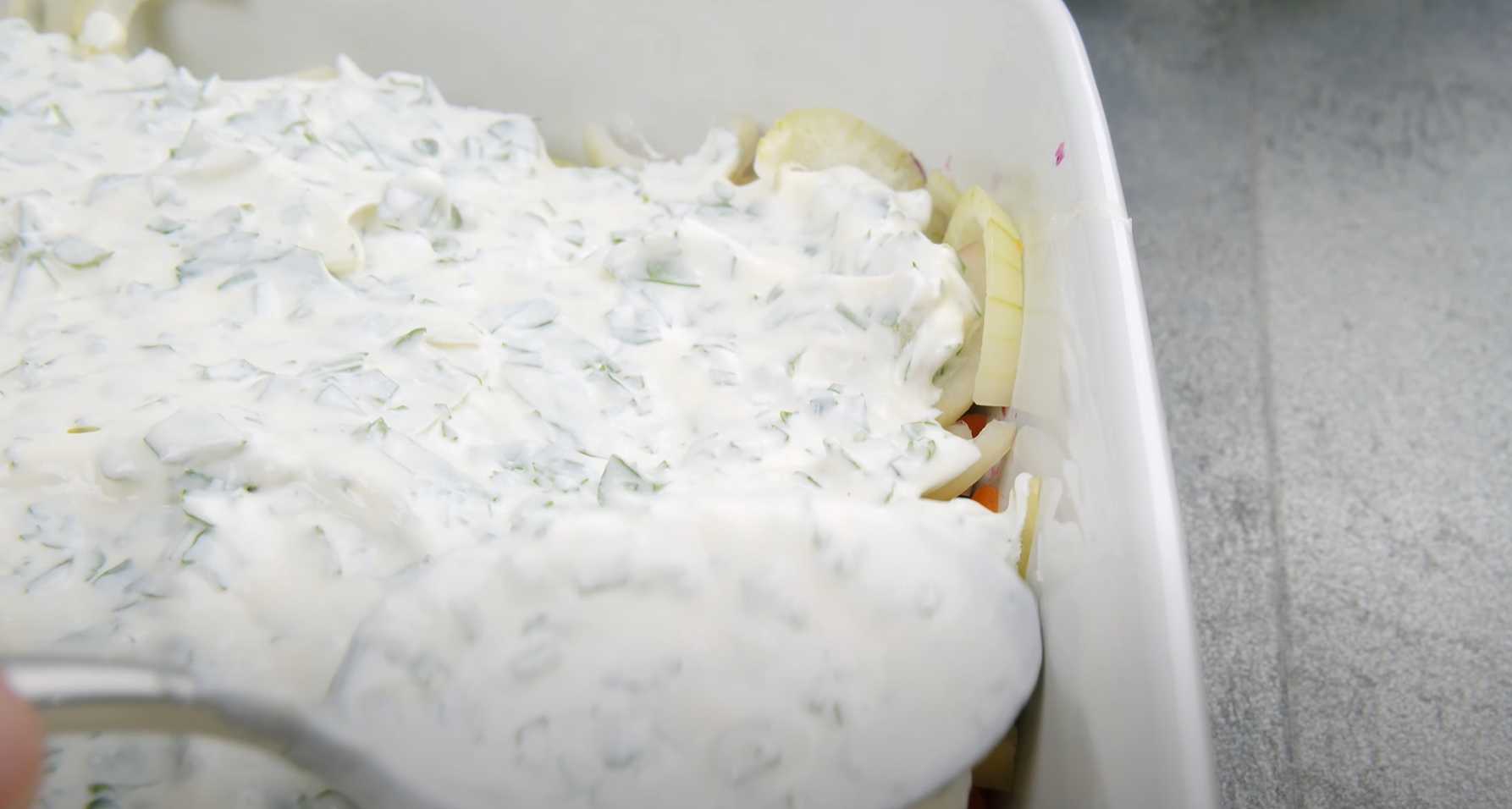 Poisson cuit au four sous un manteau de fourrure - Étape 11