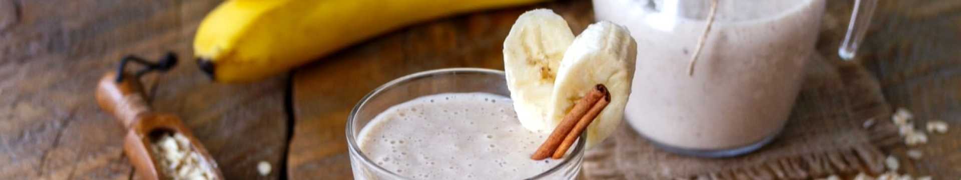 Smoothie banane et lait d'avoine