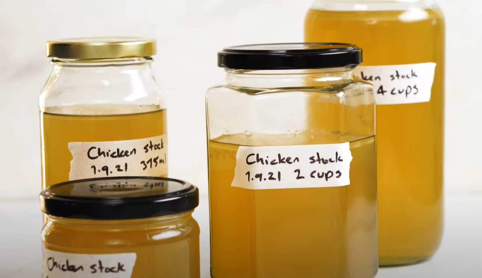 Image du plat : Bouillon de poulet maison aux légumes