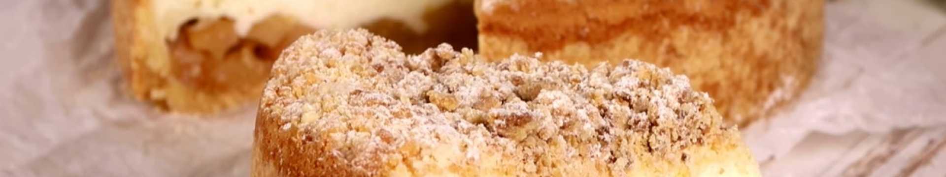 Tarte aux pommes avec crème soufflée