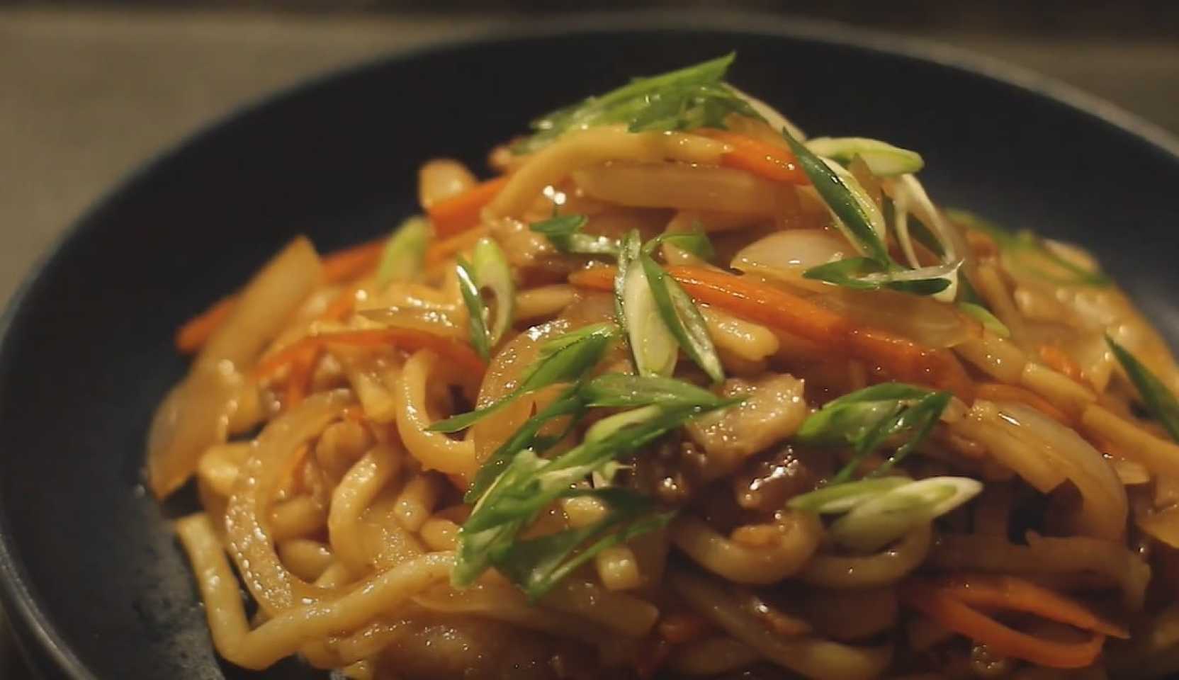 Image du plat : Udon au porc et aux légumes