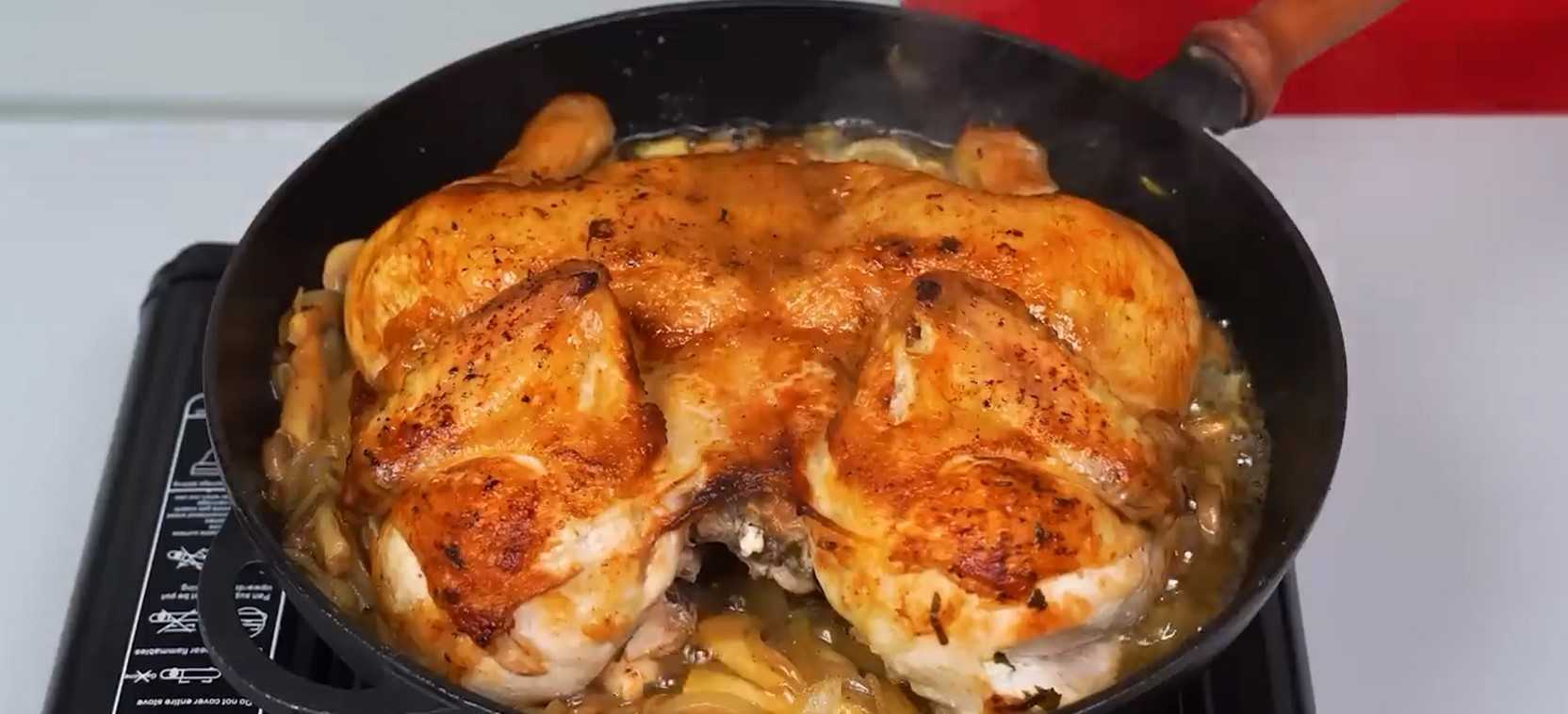 Image du plat : Poulet frit aux champignons et aux oignons