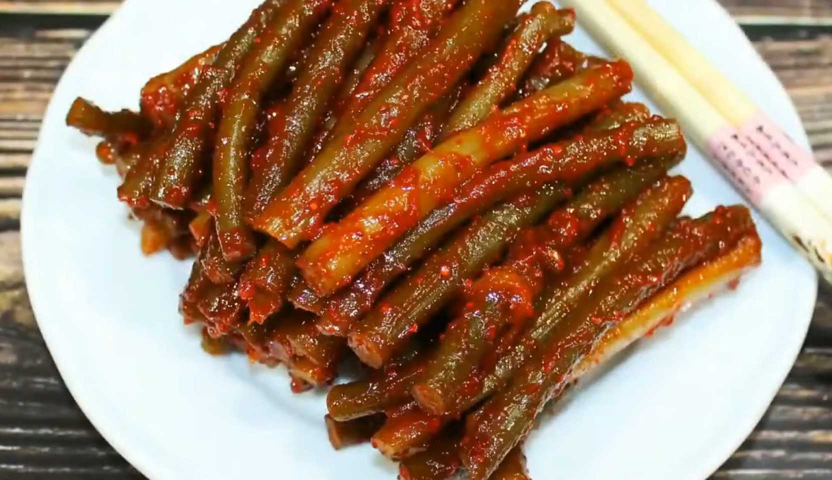 Image du plat : Apéritif épicé à base de pousses d’ail