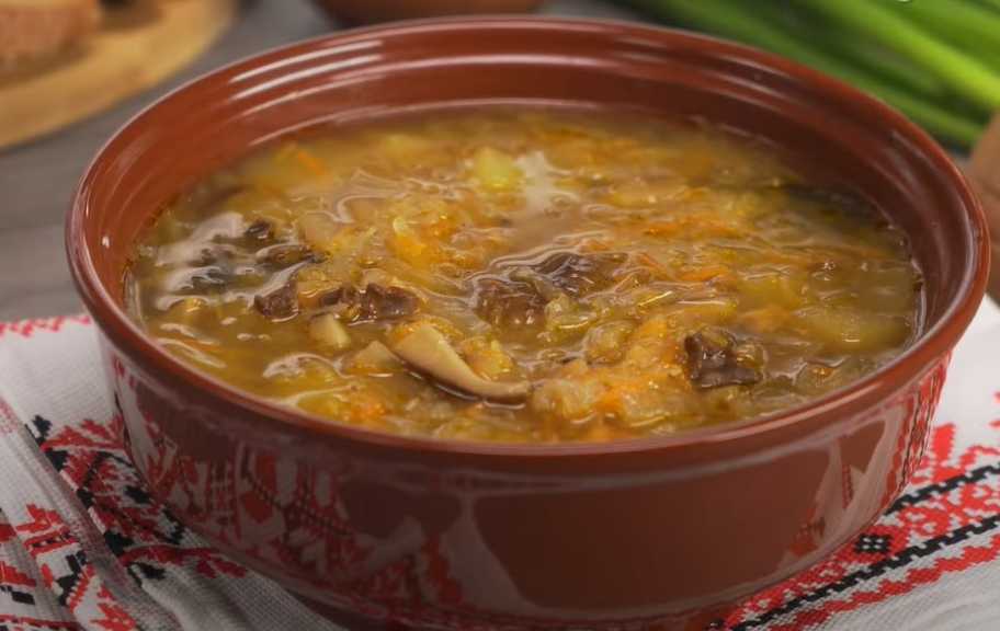 Recette : Soupe au chou et aux champignons
