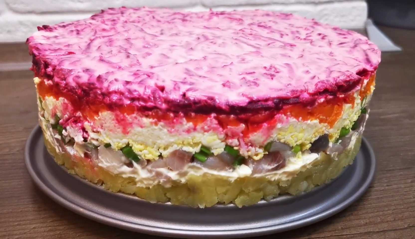 Image du plat : Hareng sous un manteau de fourrure avec du caviar de capelan