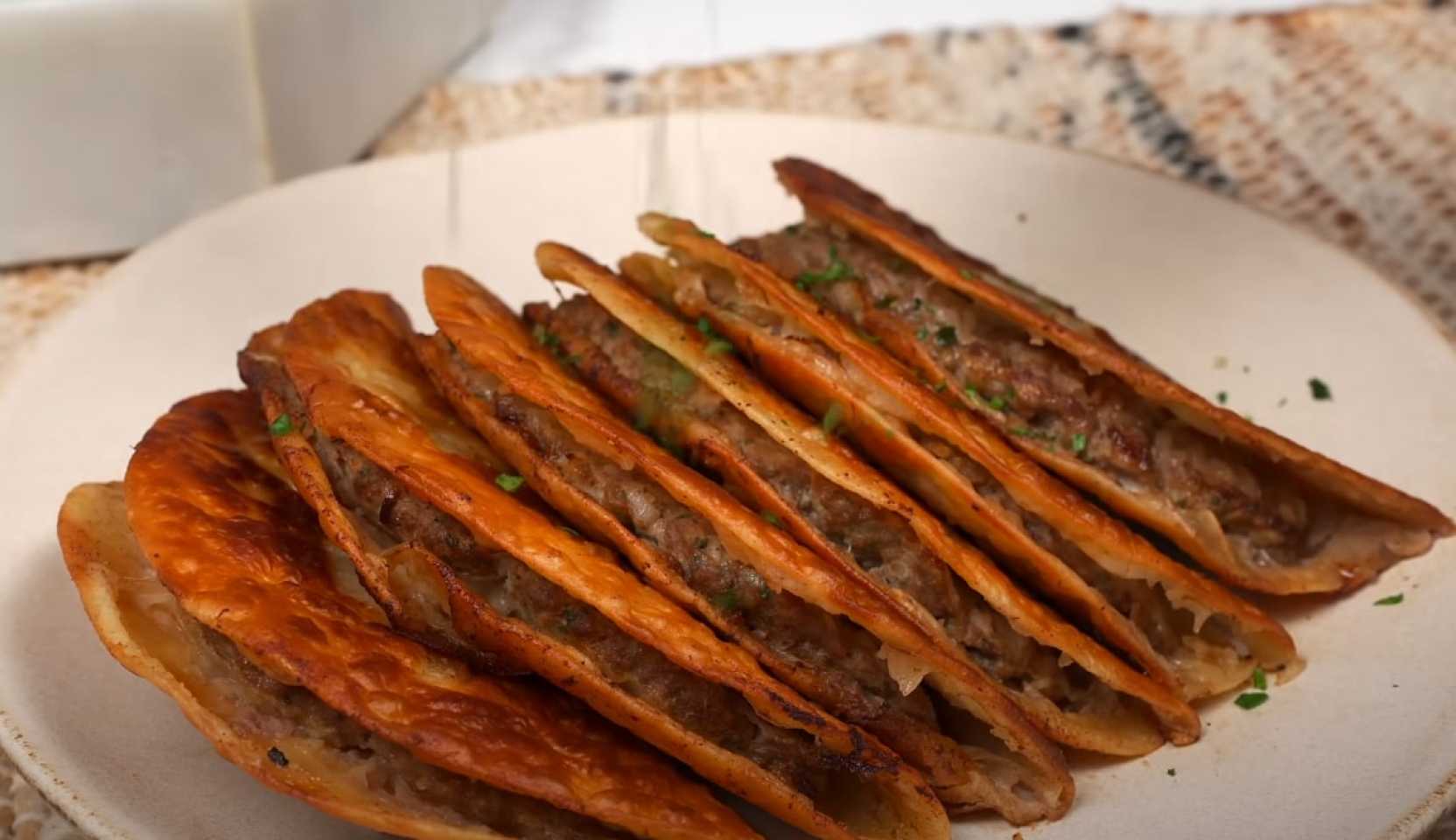 Image du plat : Galettes de viande dans une poêle