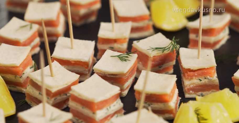 Recette : Canapés de saumon en couches