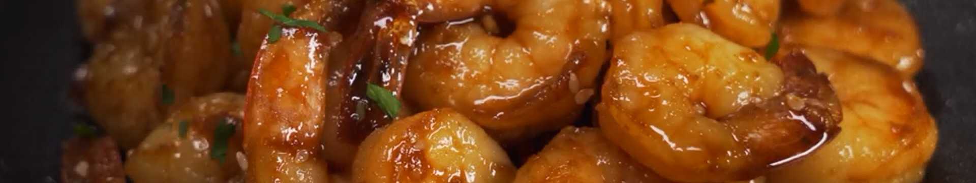 Crevettes frites à l'ail et à la sauce soja