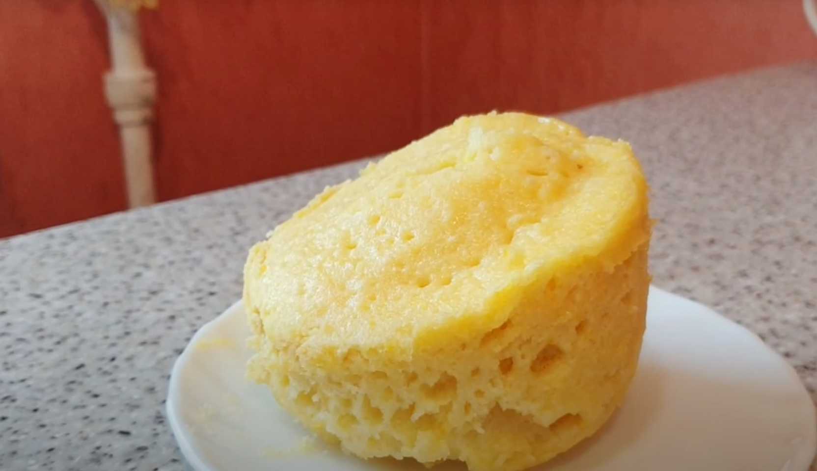 Image du plat : Cupcake à la vanille dans une tasse