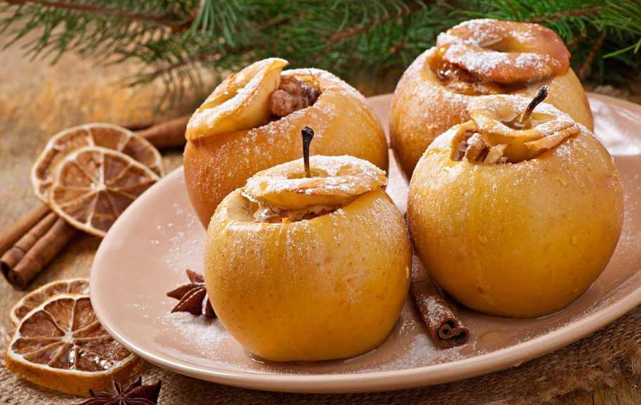 Recette : Pommes cuites au four avec cannelle, raisins secs et noix