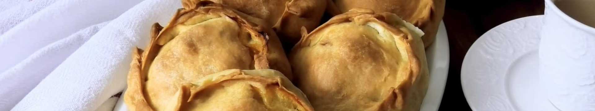 Elesh avec du poulet et des pommes de terre