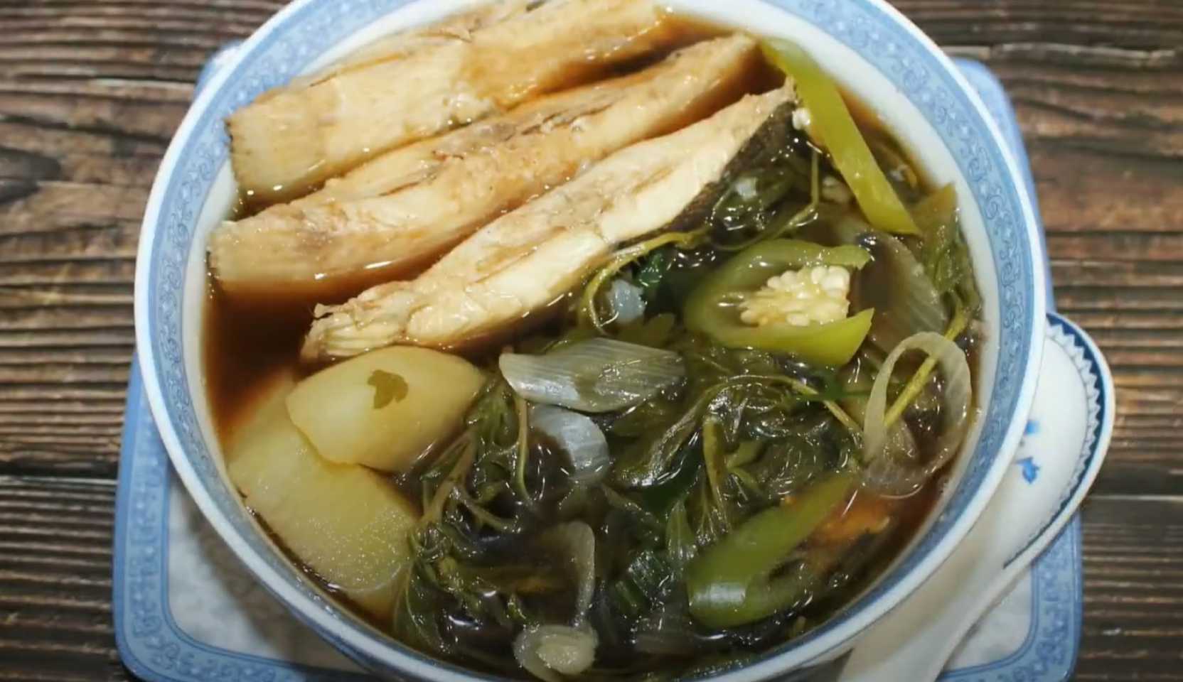 Image du plat : Soupe de flet et d'absinthe