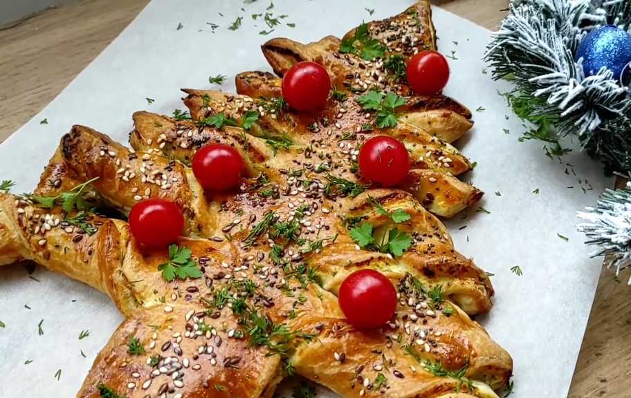 Recette : Tarte feuilletée en forme de sapin de Noël