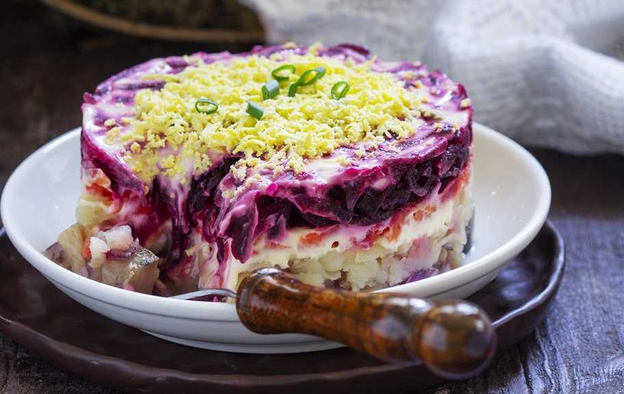 Recette : Hareng sous un manteau de fourrure avec du caviar de brochet