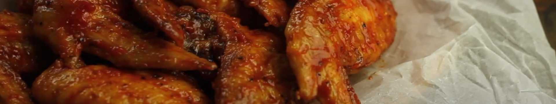 Ailes de poulet Buffalo avec sauce épicée