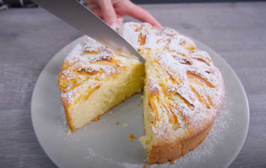 Recette : Charlotte aux pommes et aux bananes