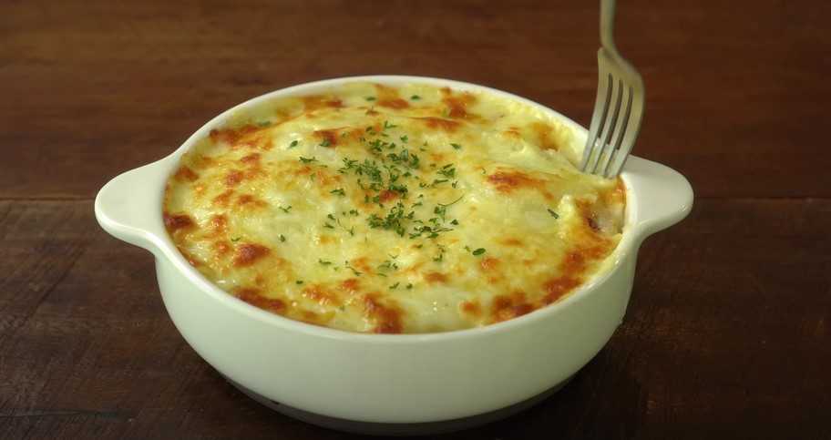 Recette : Pommes de terre au four à la sauce crémeuse