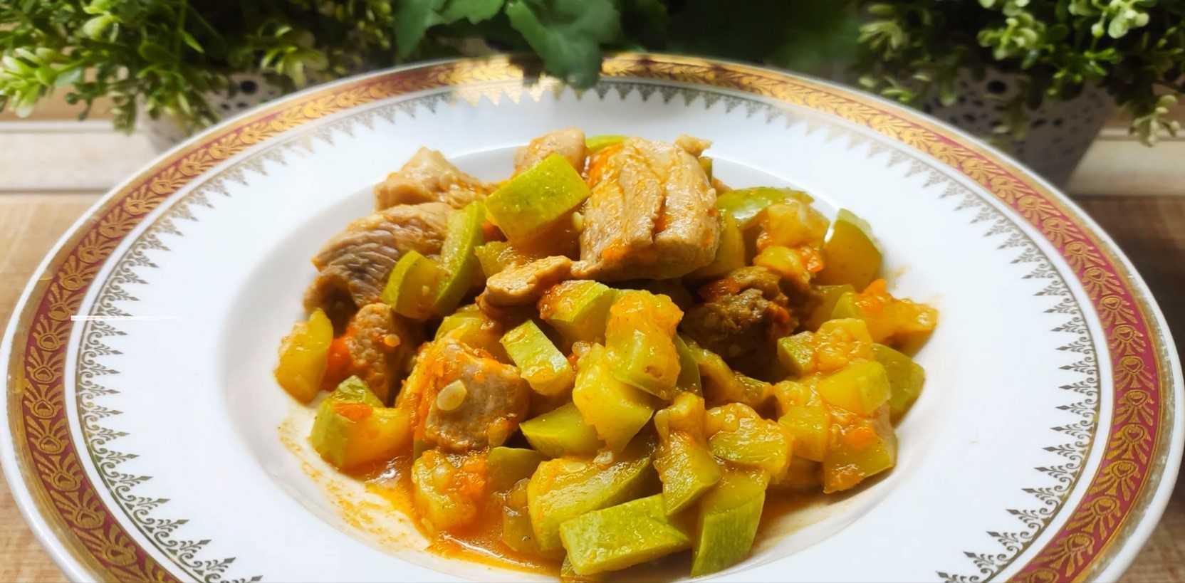 Image du plat : Courgettes mijotées à la dinde