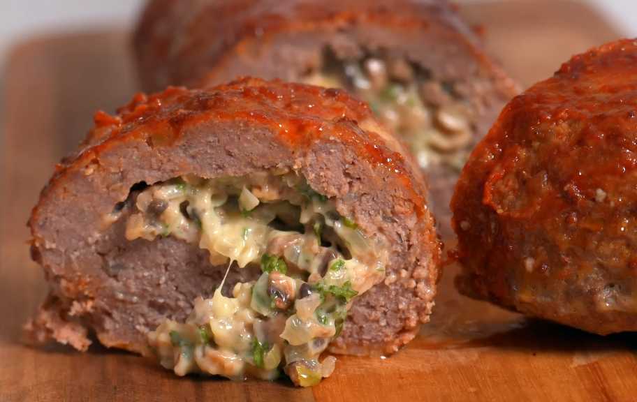 Recette : Rouleau de viande hachée aux champignons et au fromage
