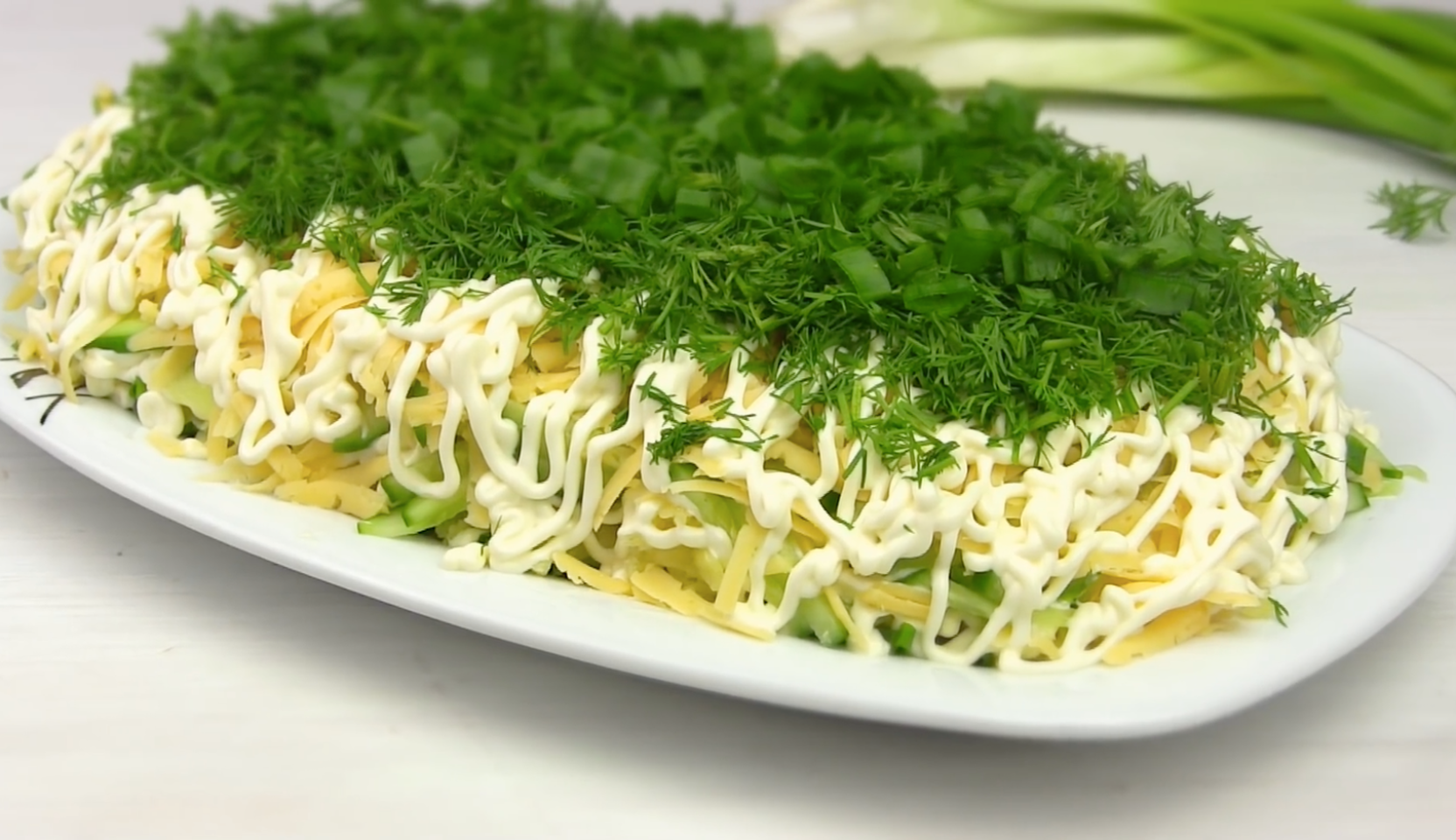 Image du plat : Hareng sous une peau de fourrure avec du concombre frais