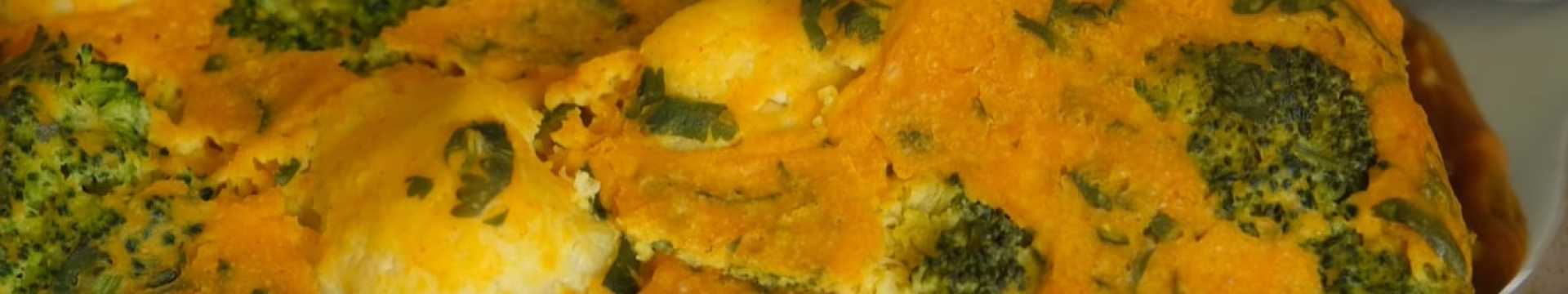 Brocoli et chou-fleur cuits au four avec du tofu