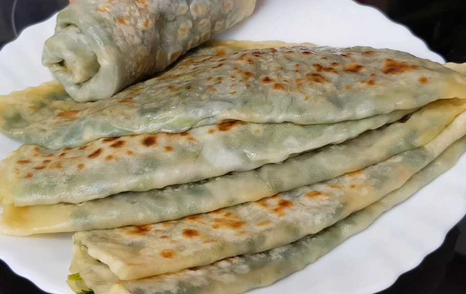 Recette : Kutabs dans une poêle à frire